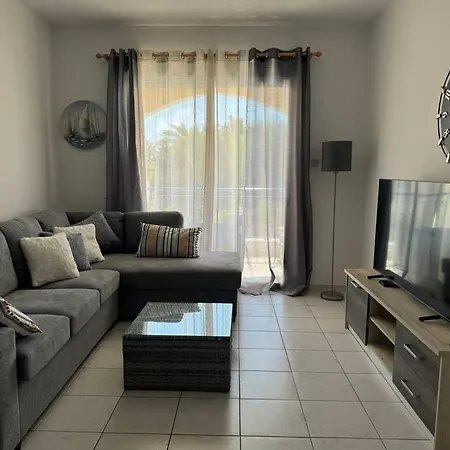 Apartmán Regina Gardens 3 *